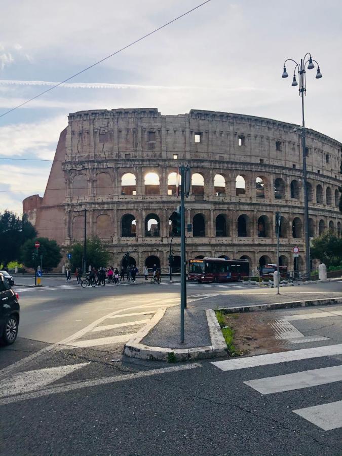 Colosseo Ohana Suite Intero Appartamento Open Space Rome Bagian luar foto